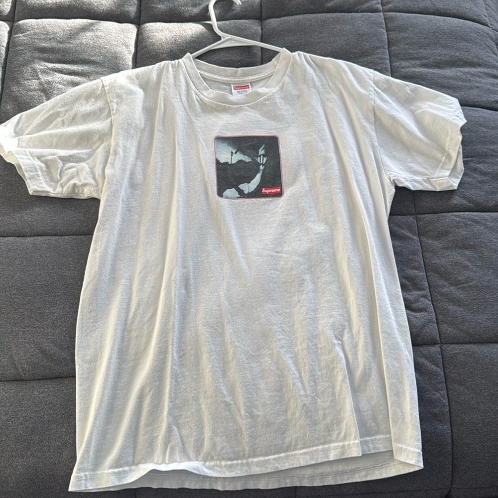 Supreme T-shirt